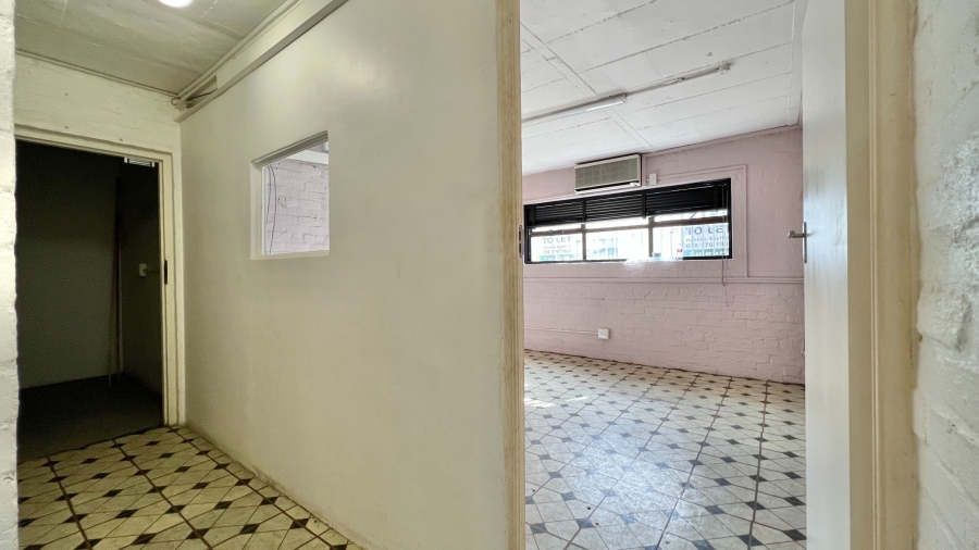 To Let commercial Property for Rent in Plankenbrug Western Cape